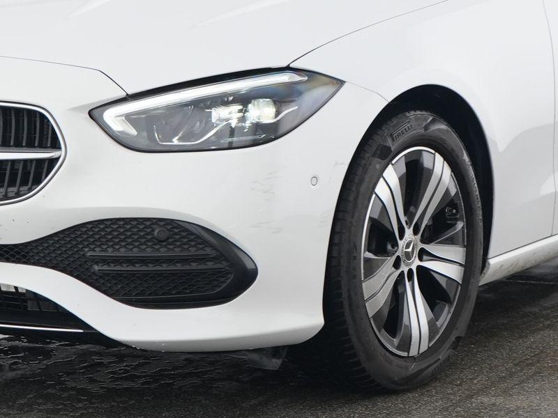 Mercedes-Benz C 180 AVANTGARDE Sedan