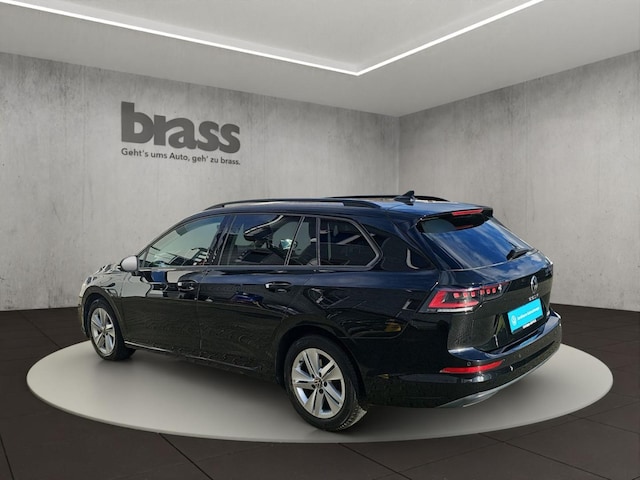 Volkswagen Golf Life Variant