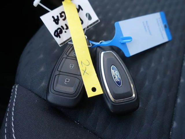 Ford Kuga AWD Cool & Connect Hybrid