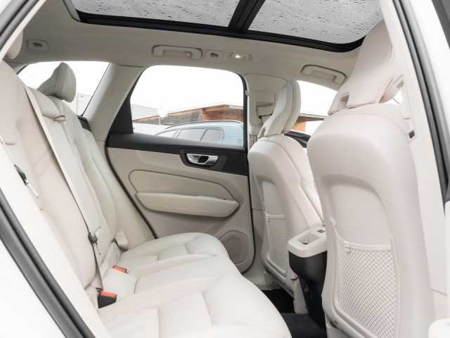 Volvo XC60 AWD Bright Plus