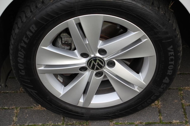 Volkswagen Golf 2.0 TDI DSG Golf VIII