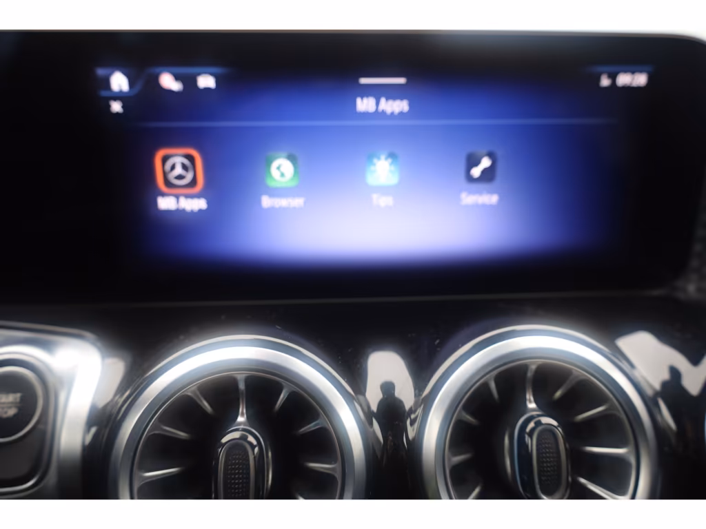 Mercedes-Benz EQB 300 4MATIC Progressive