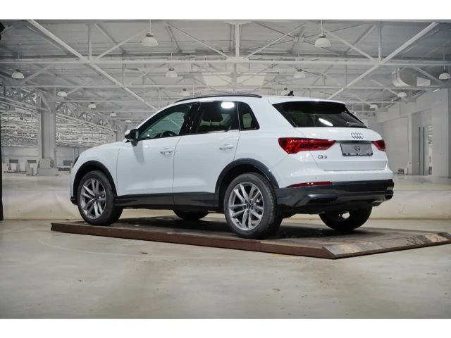 Audi Q3 35 TFSI S-Tronic