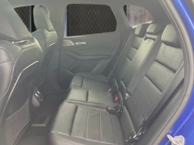 BMW 230 Active Tourer Sedan xDrive