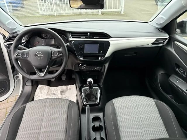 Opel Corsa Musikstreaming DAB Spurhalteass. Verkehrszeichener