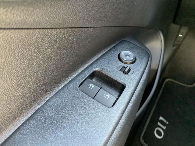 Hyundai i10 1.0T-GDI Virtual+Winterpaket+Kamera+CarPlay