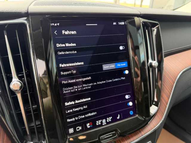 Volvo XC60 AWD Dark Ultimate