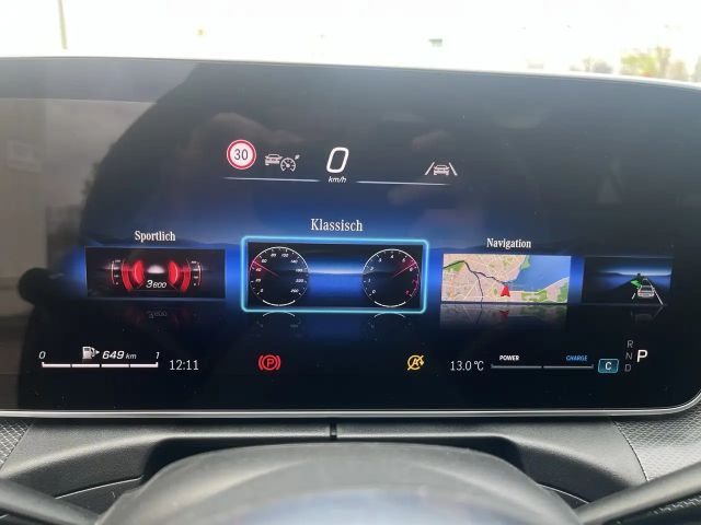 Mercedes-Benz C 180 AVANTGARDE Sedan