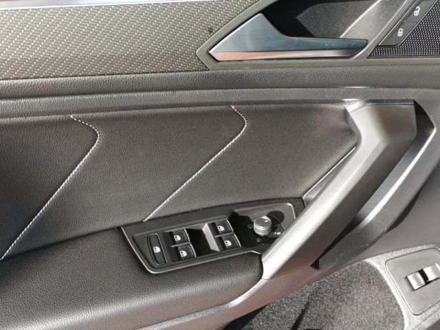 Volkswagen Tiguan 2.0 TSI Allspace DSG R-Line