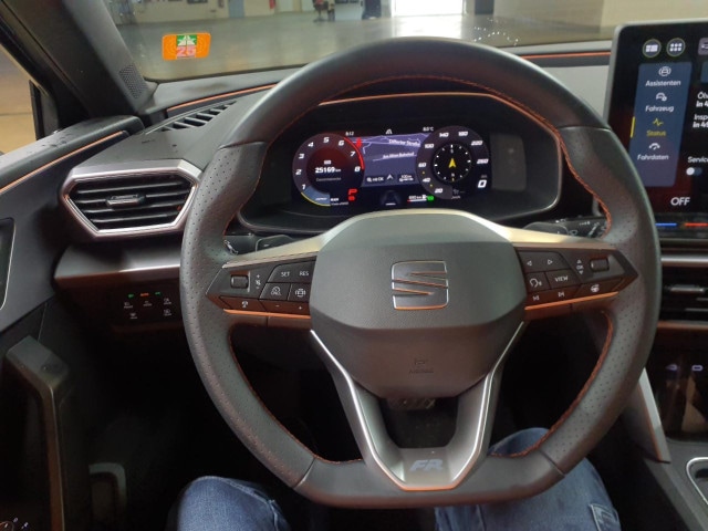 Seat Leon 1.5 eTSI DSG FR-lijn Sportstourer