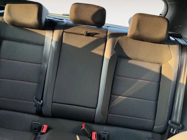 Volkswagen T-Roc 1.5 TSI DSG Sport