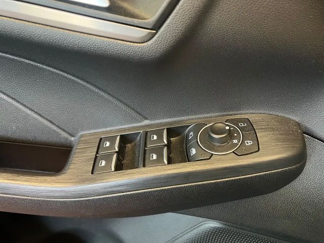 Ford Kuga Plug in Hybrid Titanium