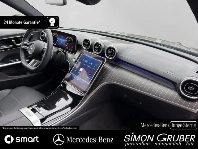 Mercedes-Benz C 200 AMG Line Sedan