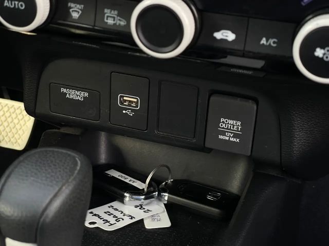 Honda Jazz 1.5 Elegance Hybrid