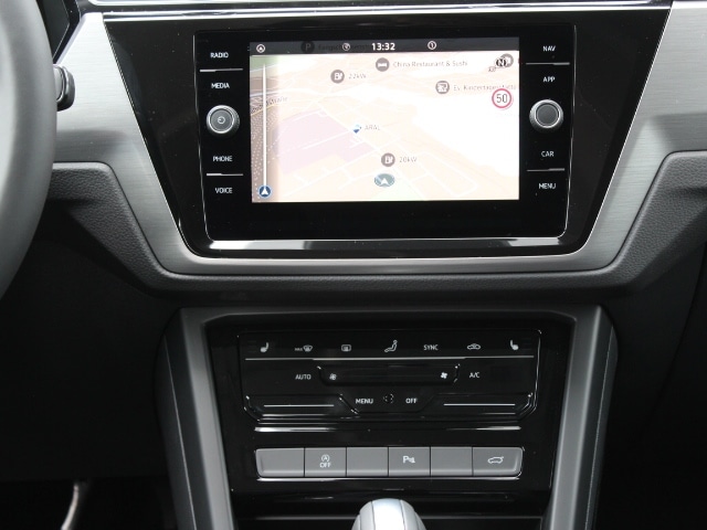 Volkswagen Touran 1.5 TSI DSG