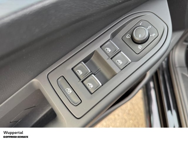 Volkswagen Golf 2.0 TDI DSG Variant