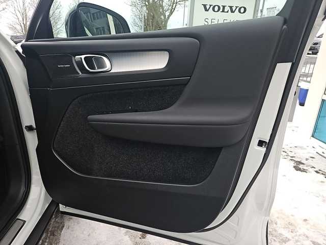 Volvo XC40 Dark Plus