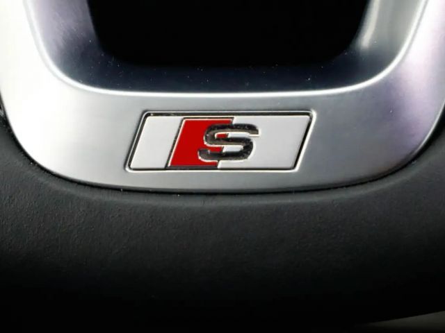 Audi Q3 40 TFSI Quattro S-Line S-Tronic