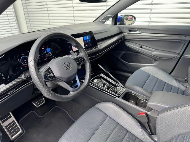 Volkswagen Golf 2.0 TSI Golf VIII