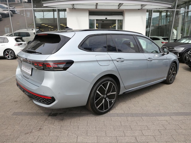 Volkswagen Passat DSG R-Line Variant