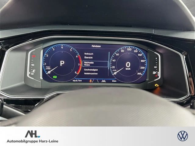 Volkswagen Polo DSG IQ.Drive R-Line