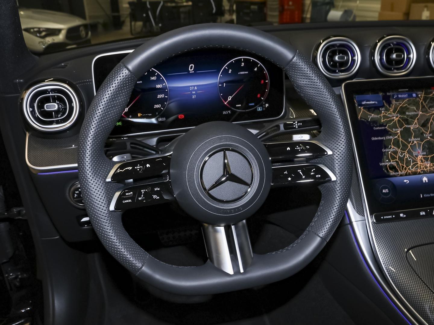 Mercedes-Benz C 220 AMG Line C 220 d Sedan