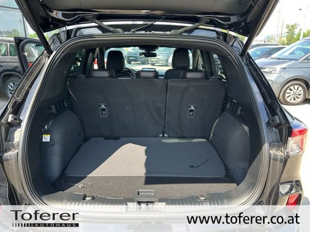 Ford Kuga Hybrid ST Line X