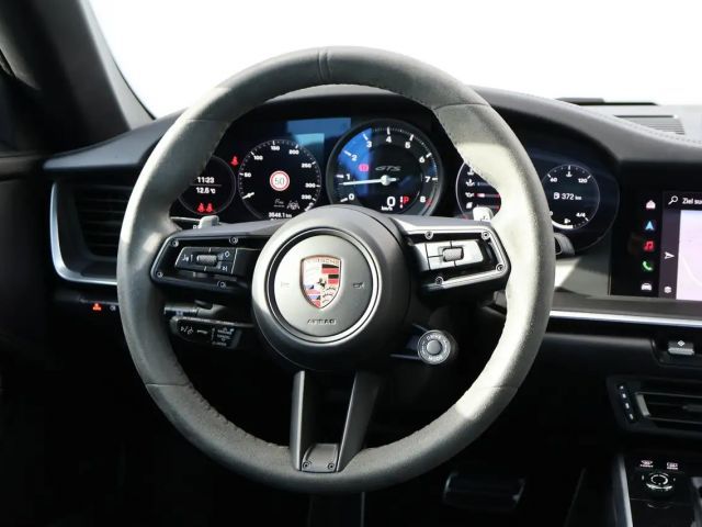 Porsche 992 Cabrio Carrera GTS