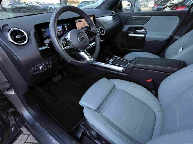 Mercedes-Benz GLA 180 Progressive