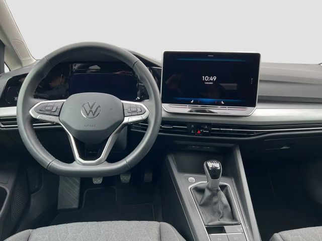 Volkswagen Golf 1.5 TSI Life Variant