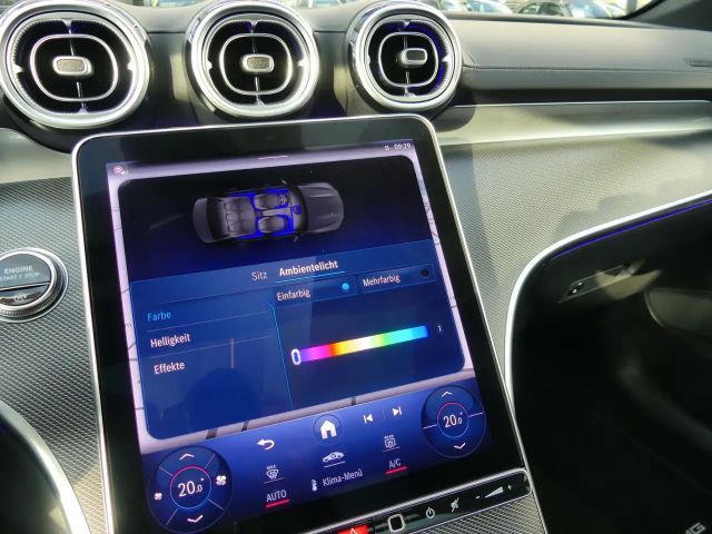 Mercedes-Benz C 200 AMG Line Sedan