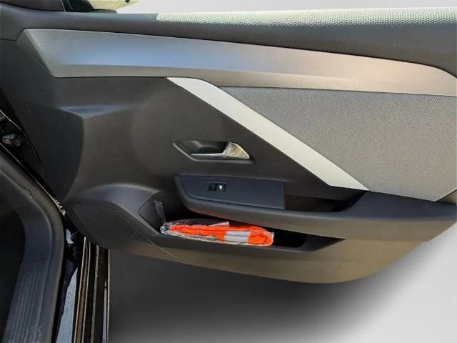 Opel Astra Enjoy Sports Tourer