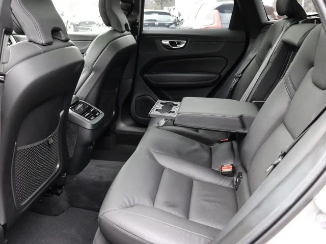 Volvo XC60 AWD Dark Ultra