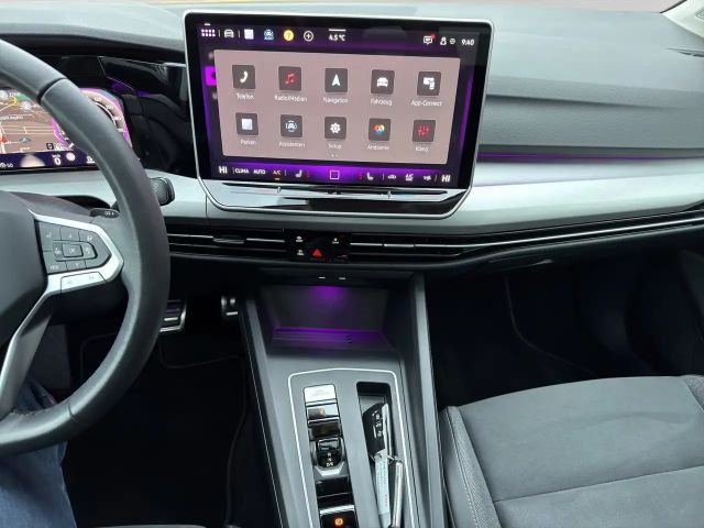 Volkswagen Golf Business DSG Variant