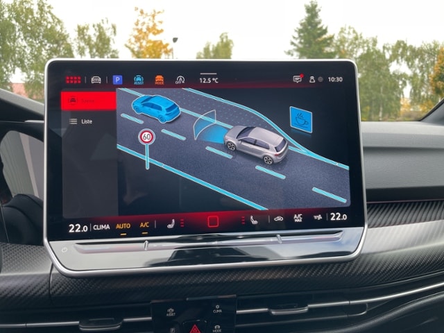 Volkswagen Golf 2.0 TSI DSG Golf VIII