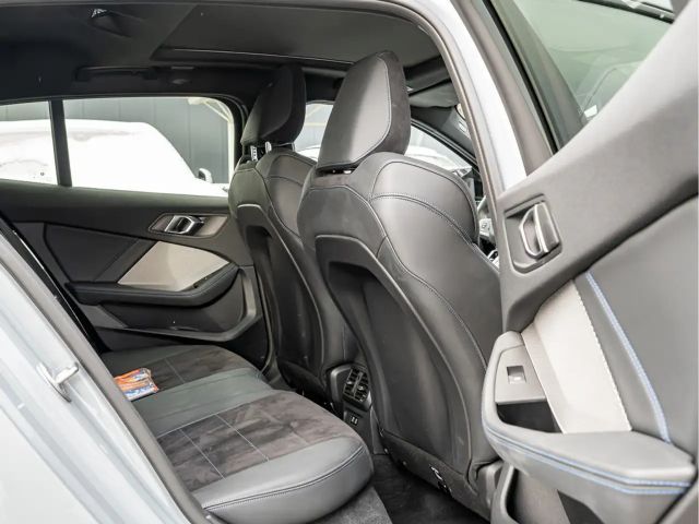 BMW 135 Sedan xDrive