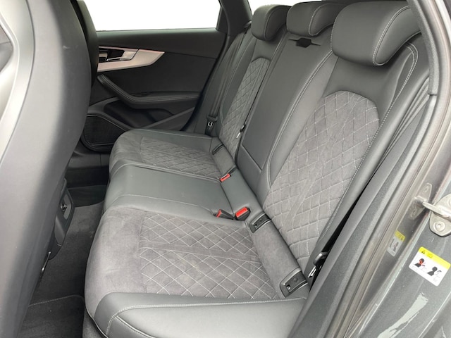 Audi RS4 Avant Quattro