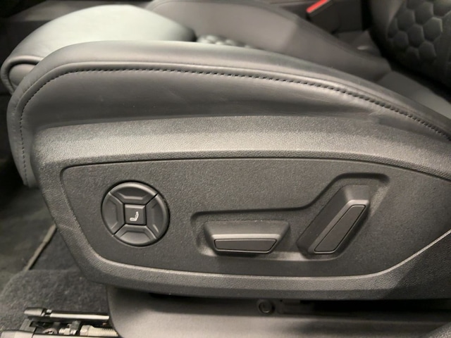 Audi RS3 Quattro S-Tronic Sedan