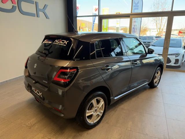 Suzuki Swift AllGrip DualJet Flash