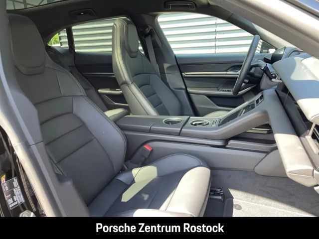 Porsche Taycan 4 Cross Turismo