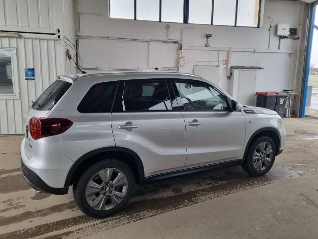 Suzuki Vitara GLX Hybrid Shine