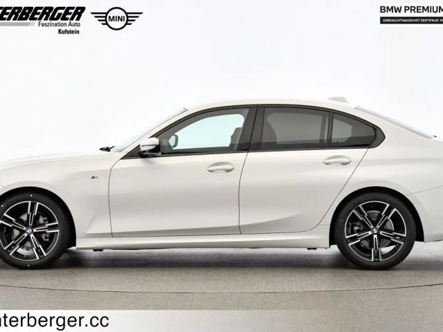 BMW 318 318d M-Sport Sedan