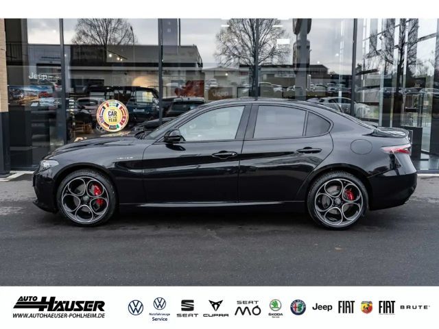 Alfa Romeo Giulia AT8 Q4 Turbo Veloce