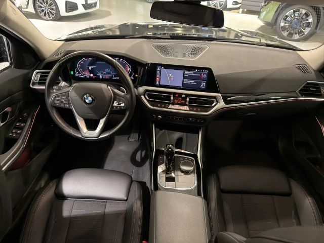 BMW 320 320d Sport Line