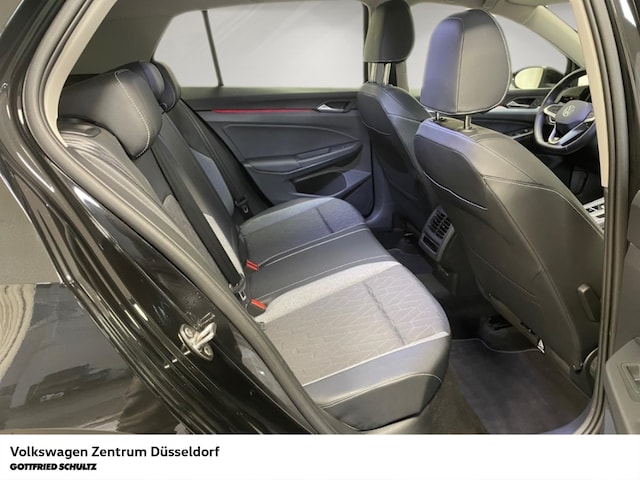 Volkswagen Golf 1.5 eTSI DSG