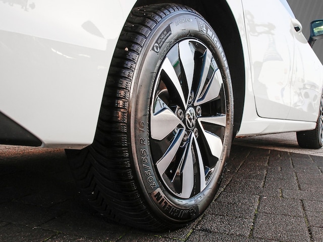 Volkswagen Golf 1.5 TSI Golf VIII