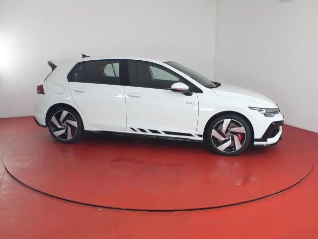 Volkswagen Golf 2.0 TSI DSG GTI