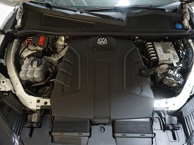 Volkswagen Touareg 3.0 V6 TDI R-Line