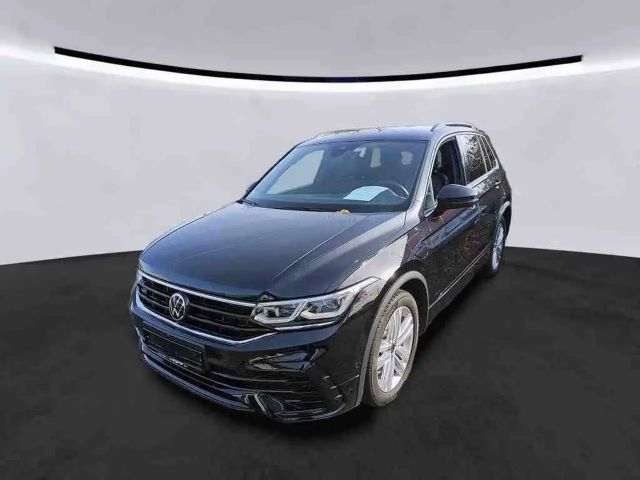 Volkswagen Tiguan DSG R-Line Style