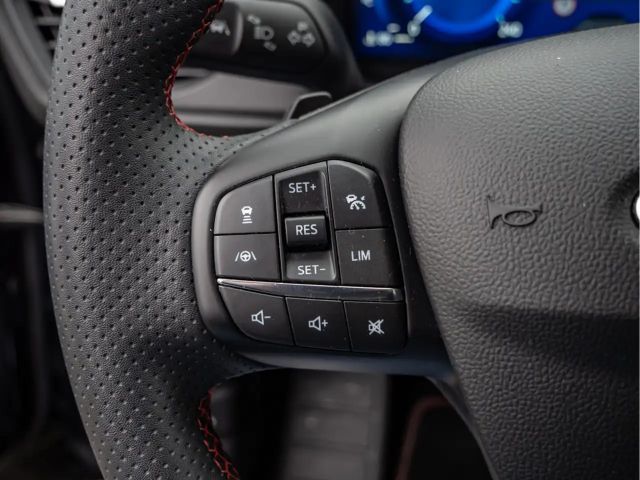 Ford Focus ST Line Wagon